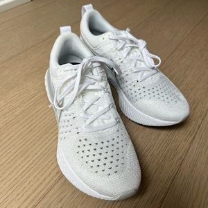 Nike Women's React Infinity Run Flyknit 2 Running Shoes